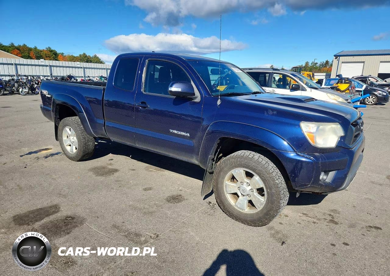 2012 Toyota Tacoma V6 VIN:5TFUU4EN1CX047535 - 4