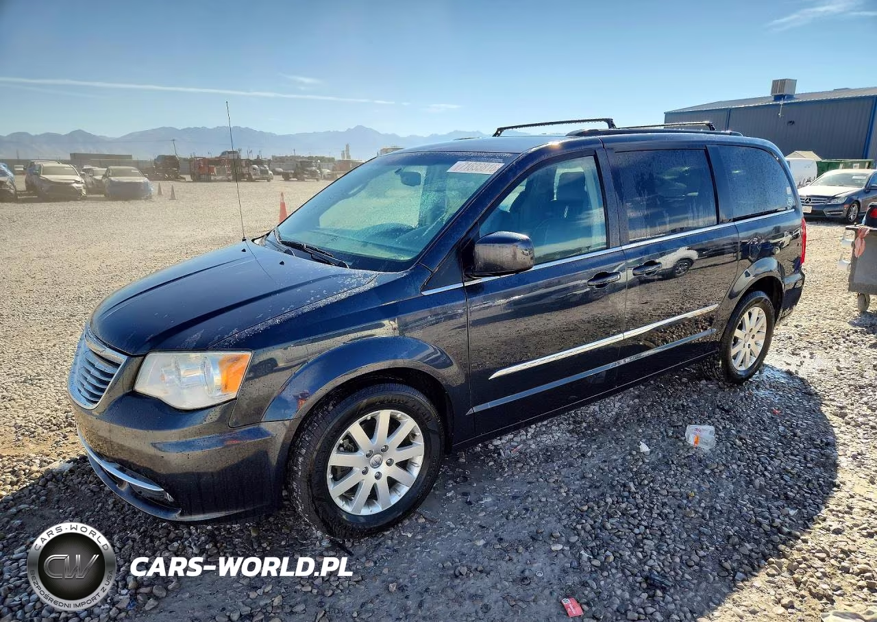 2014 Chrysler Town & Country Touring