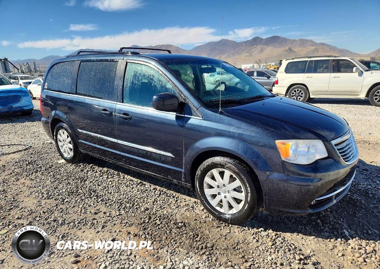 2014 Chrysler Town & Country Touring VIN:2C4RC1BG6ER441076 - 4