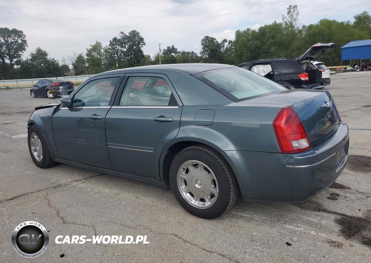 2005 Chrysler 300 Touring VIN:2C3AA53GX5H153516 - 2