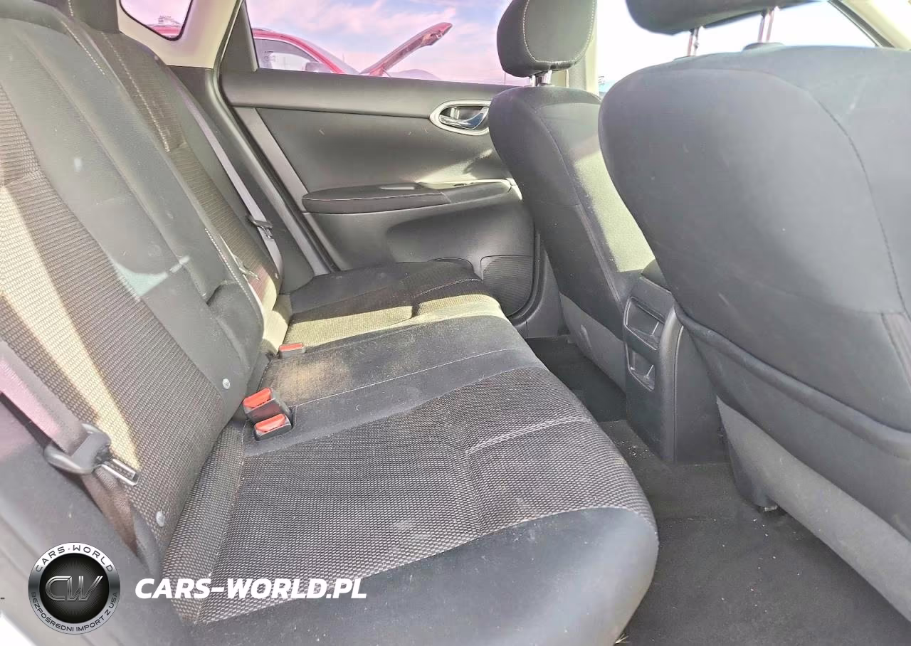 2014 Nissan Sentra S VIN:3N1AB7AP7EL684514 - 10