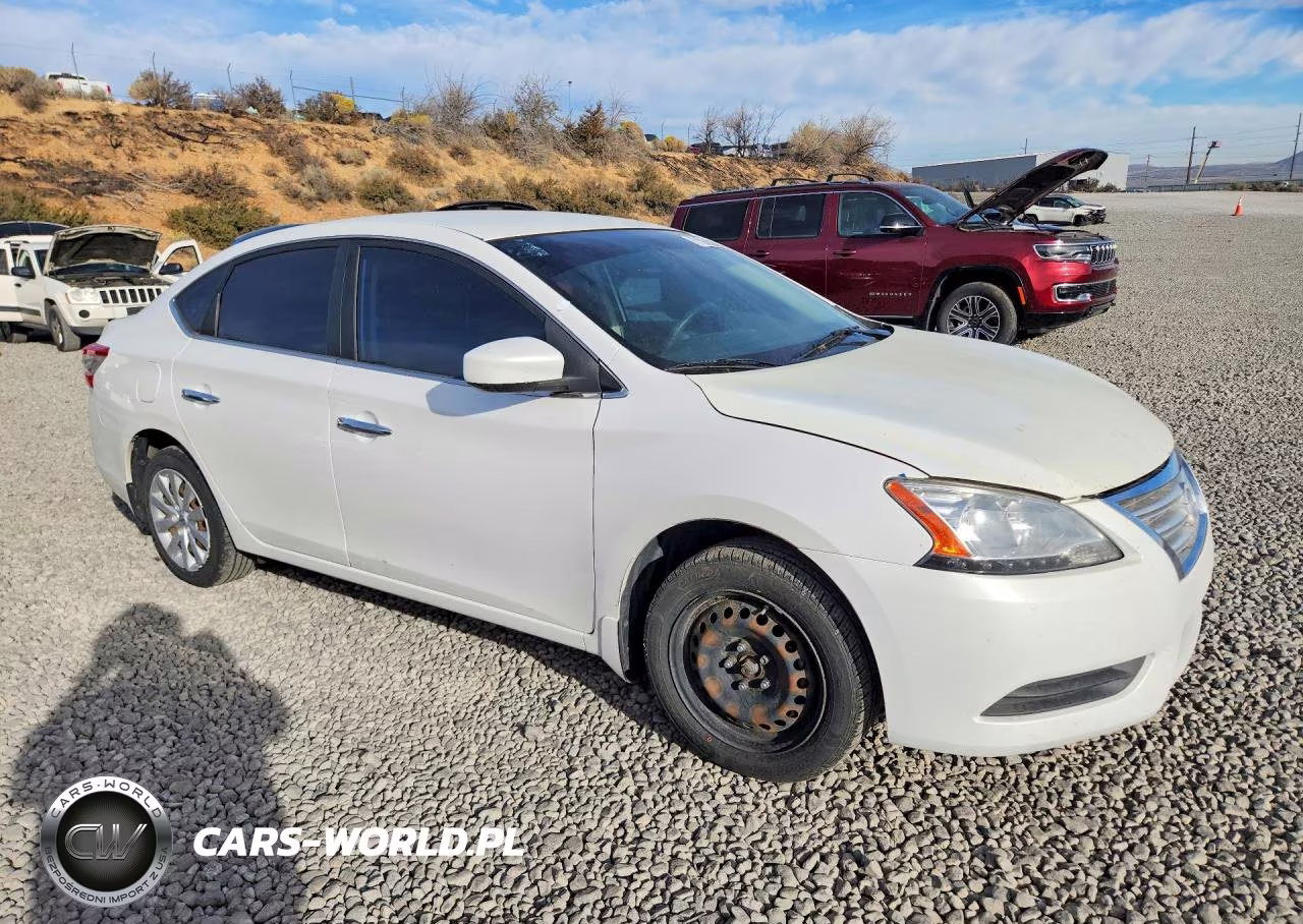 2014 Nissan Sentra S VIN:3N1AB7AP7EL684514 - 4