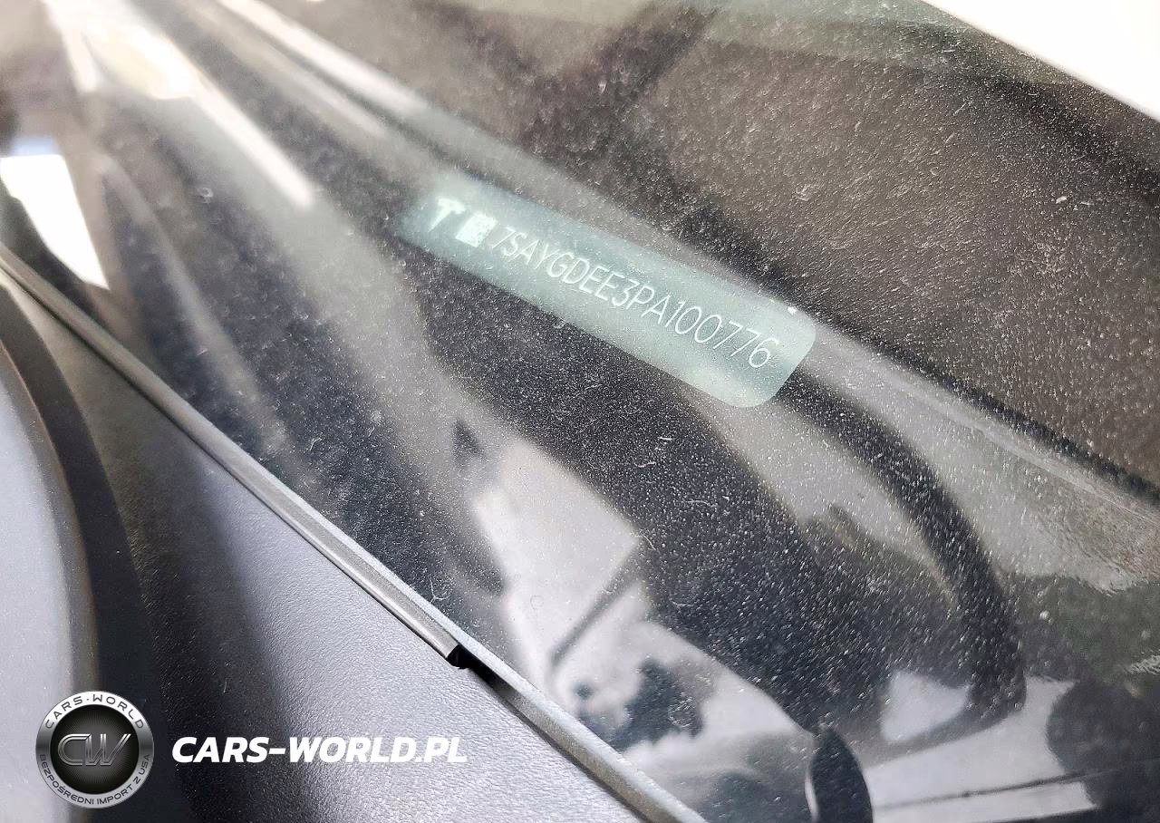 2023 Tesla Model Y VIN:7SAYGDEE3PA100776 - 13