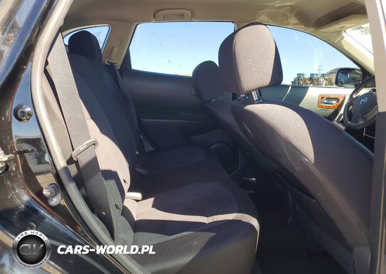 2013 Nissan Rogue S VIN:JN8AS5MV1DW136517 - 11