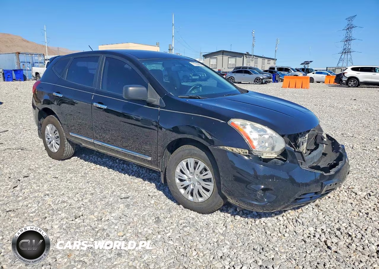 2013 Nissan Rogue S VIN:JN8AS5MV1DW136517 - 4