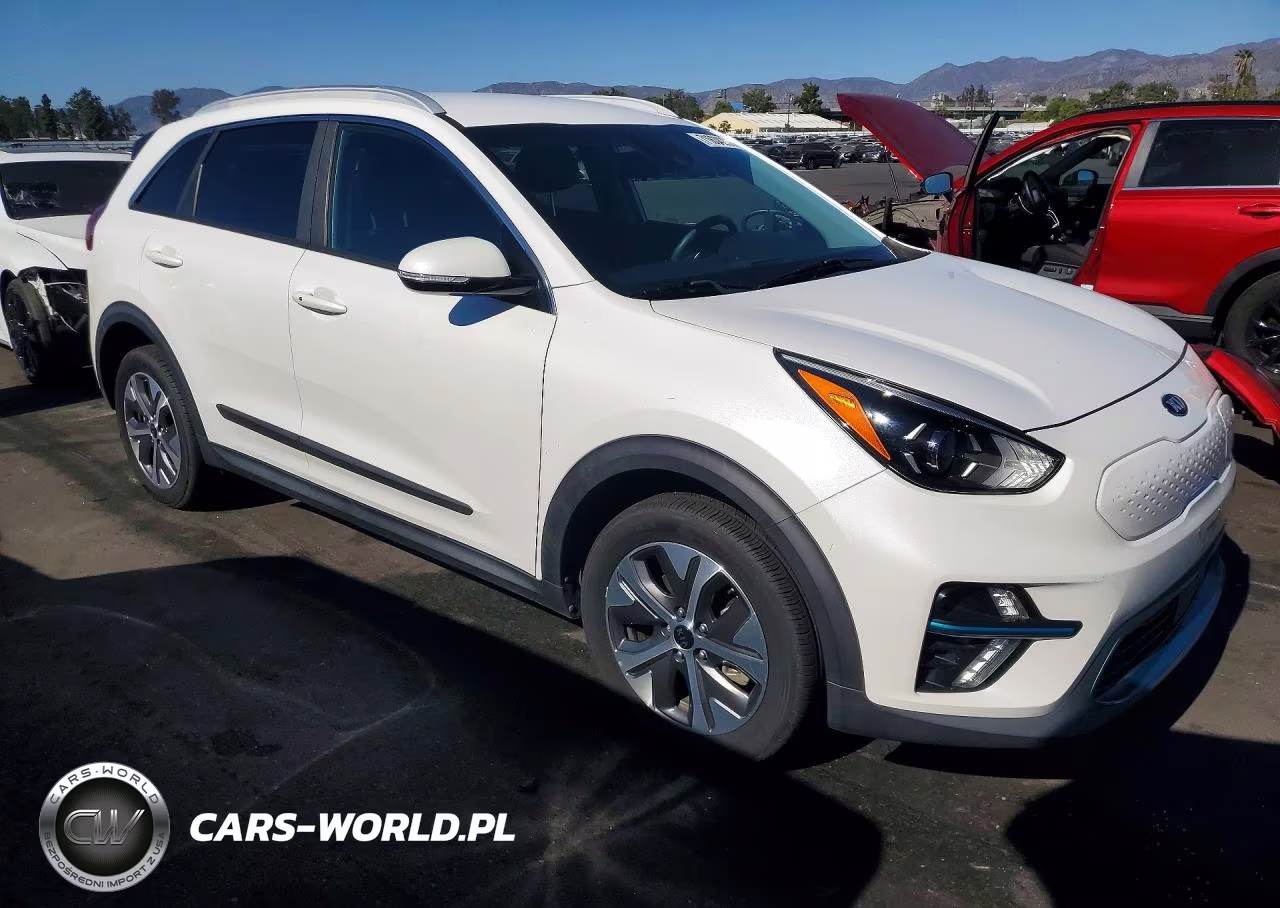 2020 Kia Niro Ex VIN:KNDCC3LG9L5053043 - 4