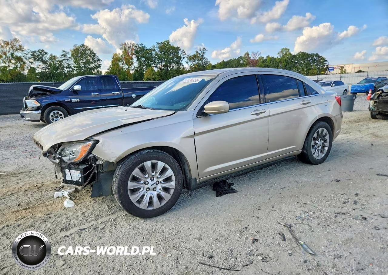 2014 Chrysler 200 Lx VIN:1C3CCBAB6EN214022 - 1