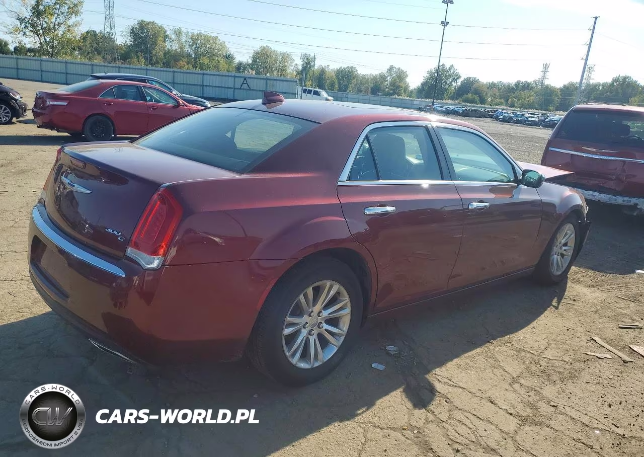 2016 Chrysler 300C VIN:2C3CCAEG7GH351160 - 3