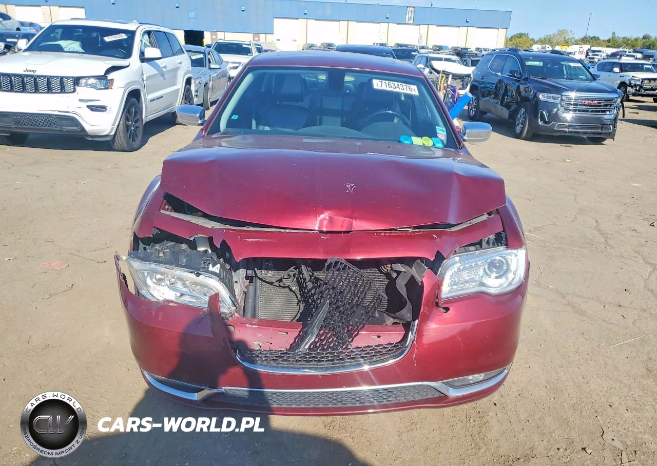 2016 Chrysler 300C VIN:2C3CCAEG7GH351160 - 5