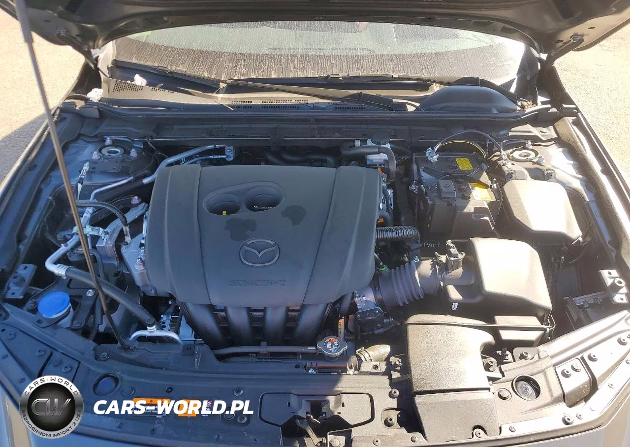 2026 Mazda 3 Premium VIN:JM1BPAML0T1857173 - 11