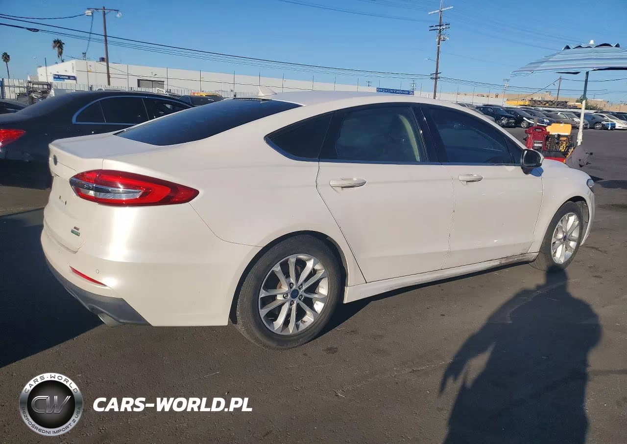 2019 Ford Fusion Se VIN:3FA6P0HDXKR173756 - 3