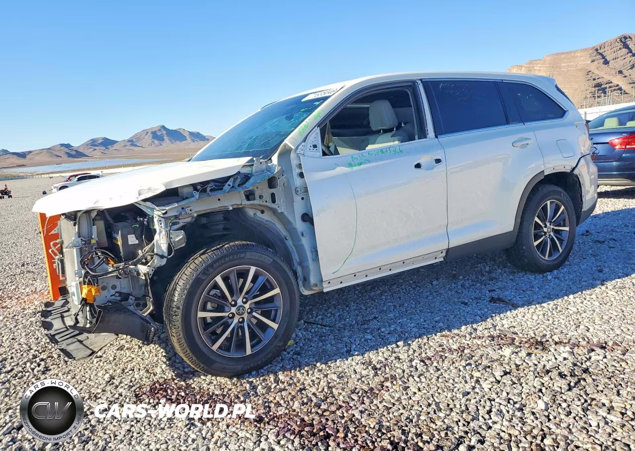 2019 Toyota Highlander Xle