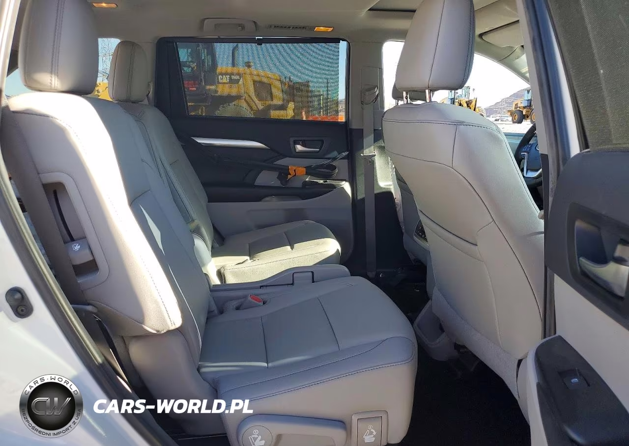 2019 Toyota Highlander Xle VIN:5TDKZRFHXKS341745 - 11