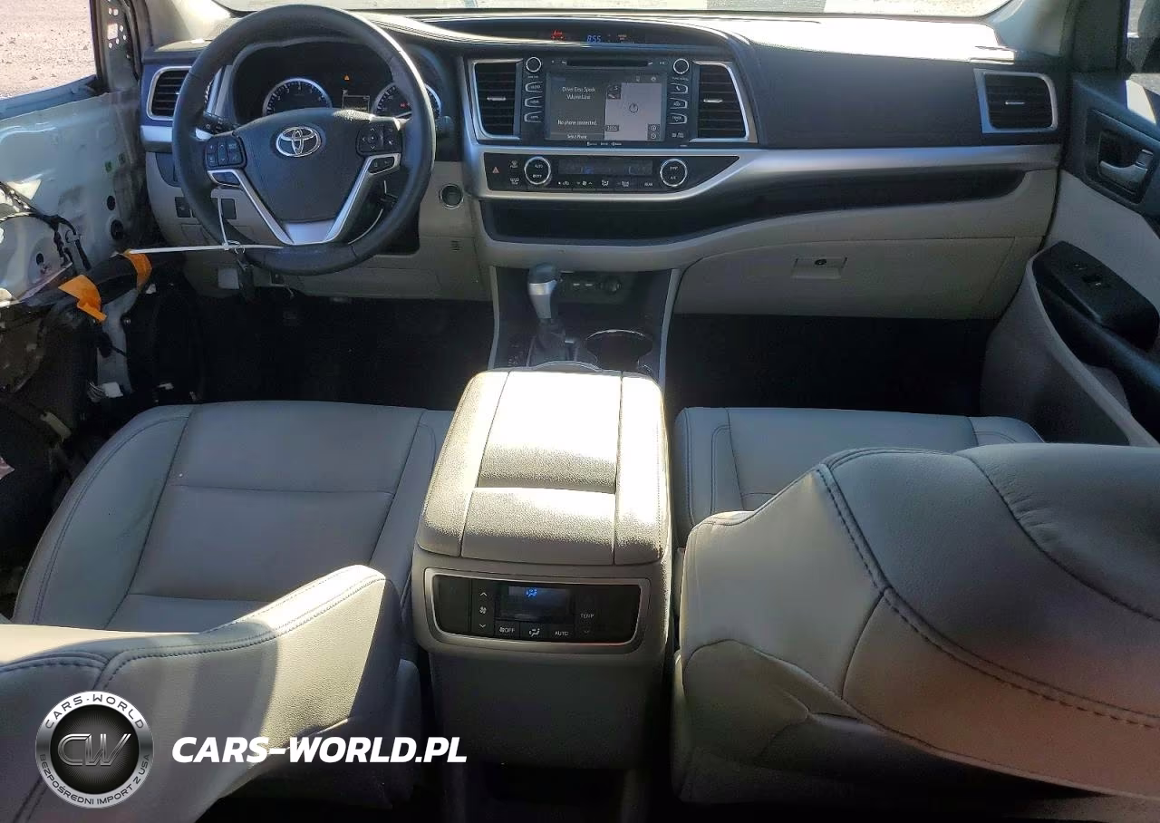 2019 Toyota Highlander Xle VIN:5TDKZRFHXKS341745 - 8