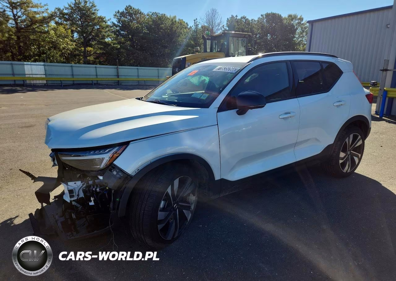 2026 Volvo Xc40 Plus
