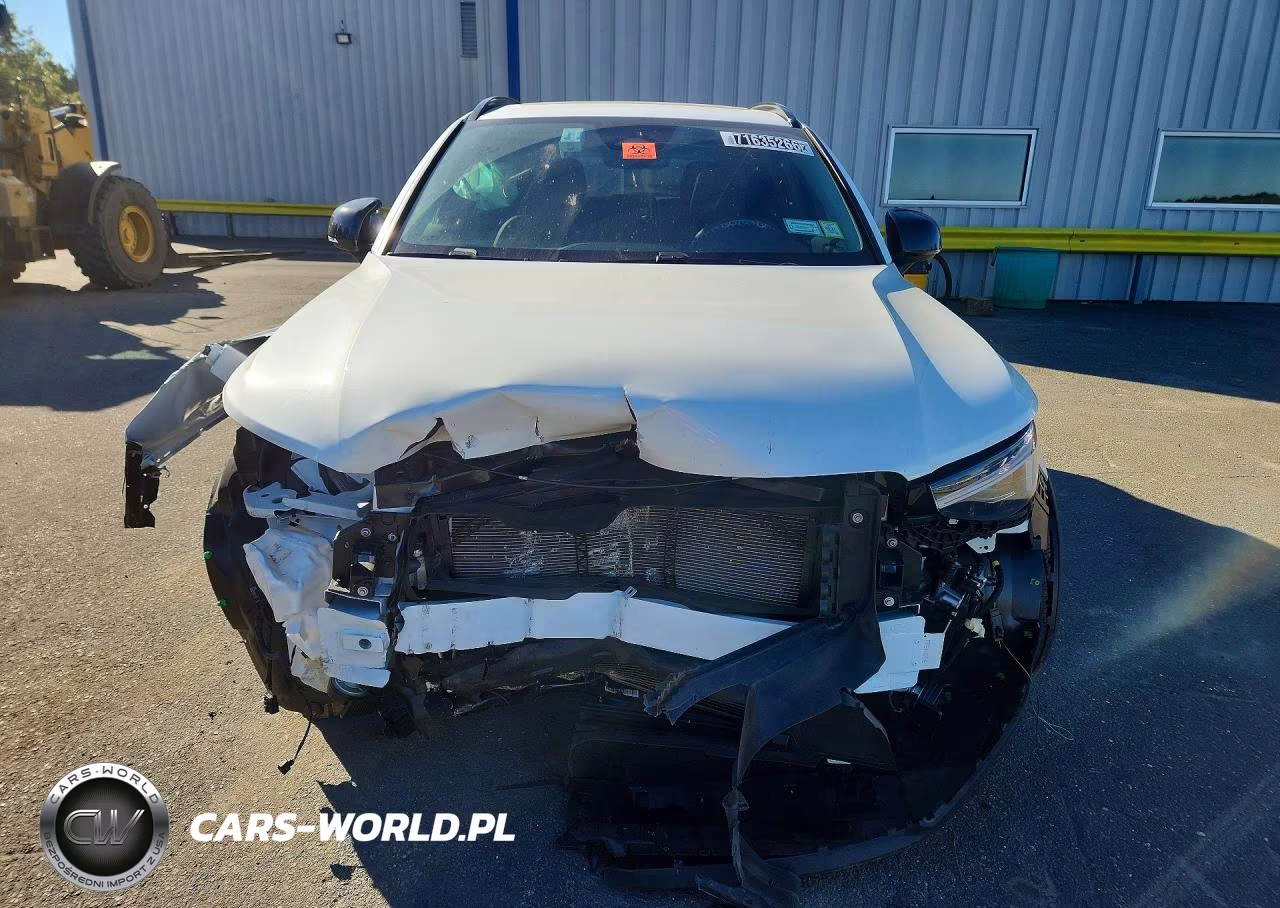 2026 Volvo Xc40 Plus VIN:YV4L12UCXT2790150 - 5