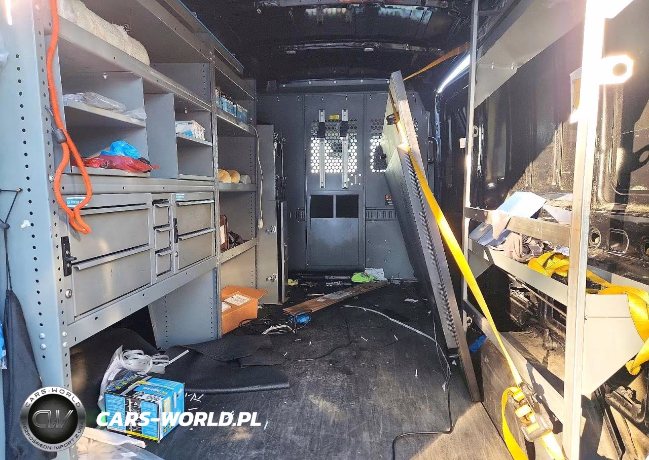 2017 Ford Transit T-250 VIN:1FTYR2CM9HKB51339 - 10