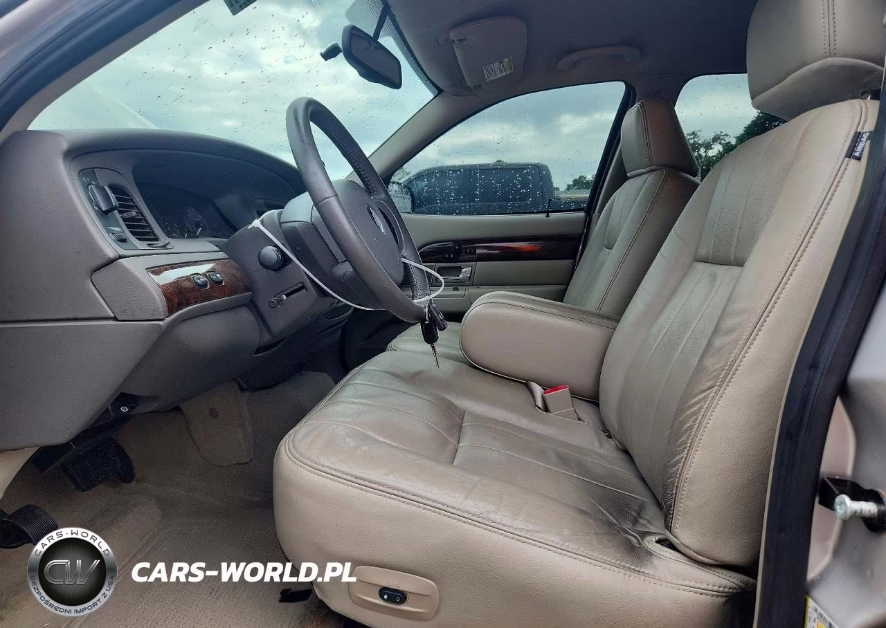 2010 Mercury Grand Marquis Ls VIN:2MEBM7FV6AX605649 - 7