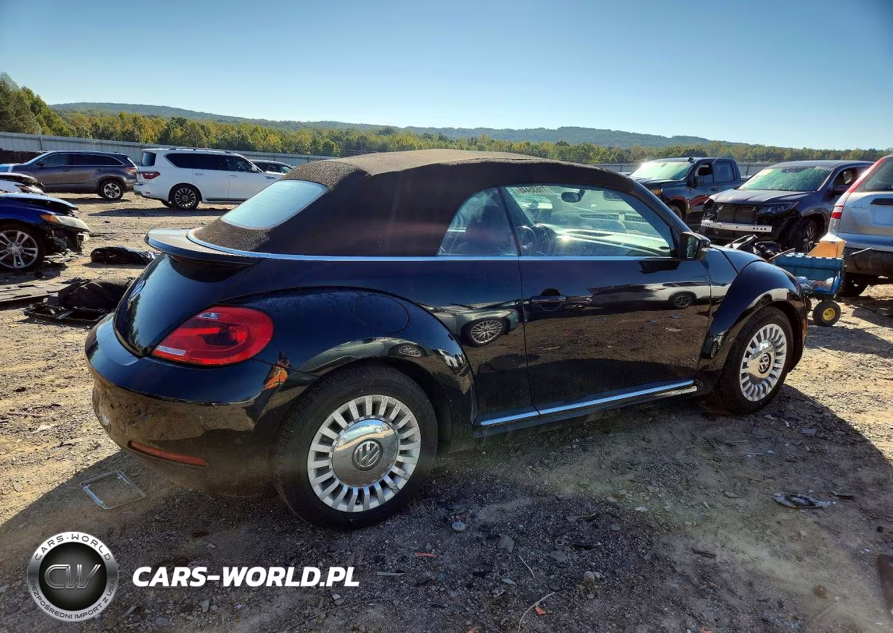 2015 Volkswagen Beetle 1.8T VIN:3VW517AT1FM807053 - 3