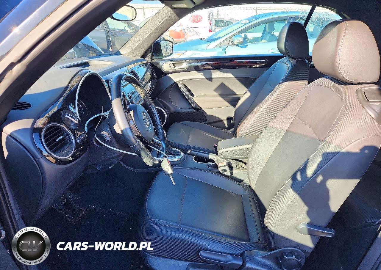 2015 Volkswagen Beetle 1.8T VIN:3VW517AT1FM807053 - 7