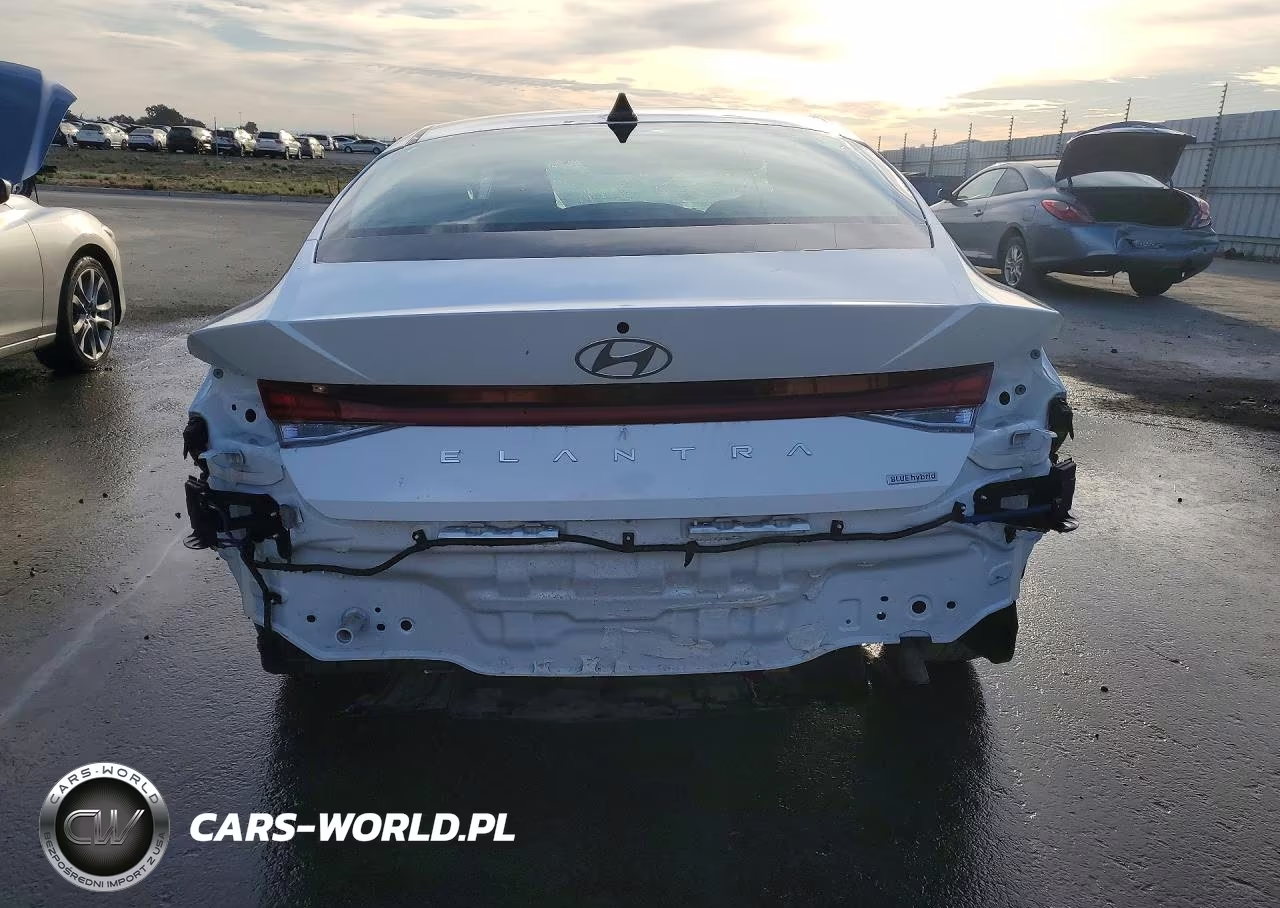 2026 Hyundai Elantra Hybrid Blue VIN:KMHLM4DJ2TU205629 - 6