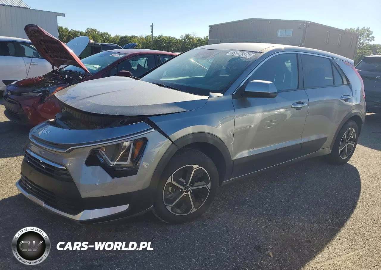 2026 Kia Niro Lx VIN:KNDCP3LEXT5325926 - 1