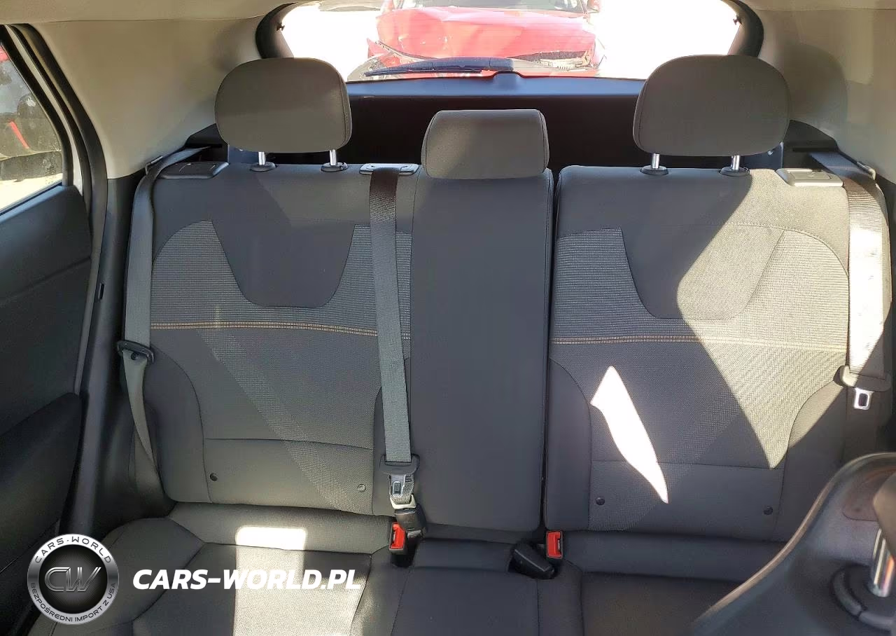 2026 Kia Niro Lx VIN:KNDCP3LE5T5329043 - 10