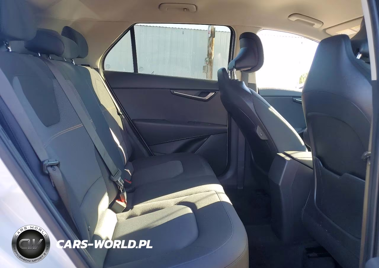 2026 Kia Niro Lx VIN:KNDCP3LE5T5329043 - 11