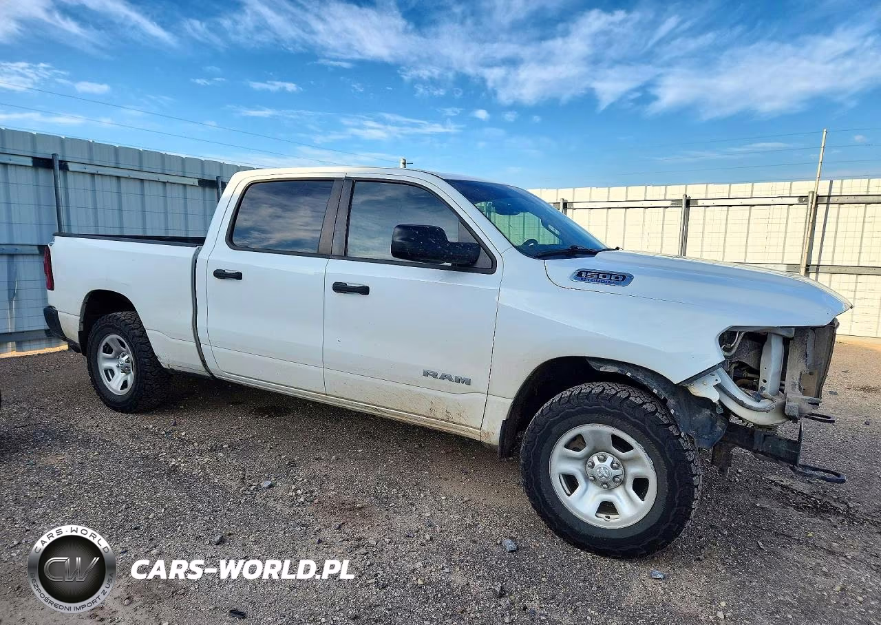 2022 Ram 1500 Tradesman VIN:1C6RRFNG6NN383756 - 4