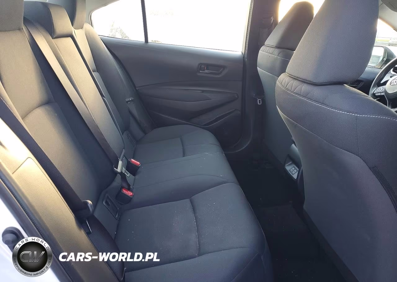 2026 Toyota Corolla Le VIN:JTDB4MEE0T3042809 - 10