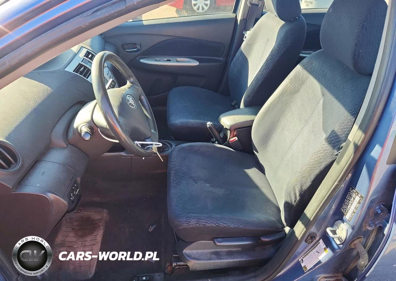 2007 Toyota Yaris Base VIN:JTDBT923771180139 - 7
