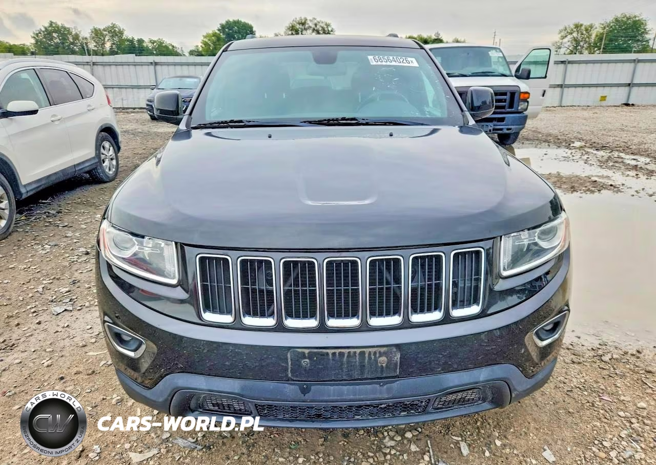 2015 Jeep Grand Cherokee Laredo VIN:1C4RJFAG6FC897433 - 5