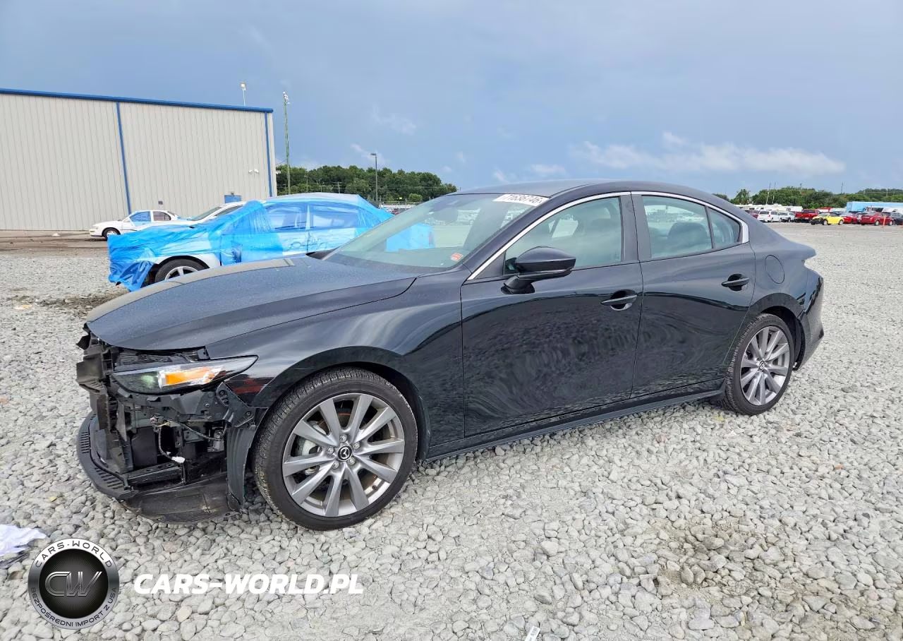 2022 Mazda 3 Select