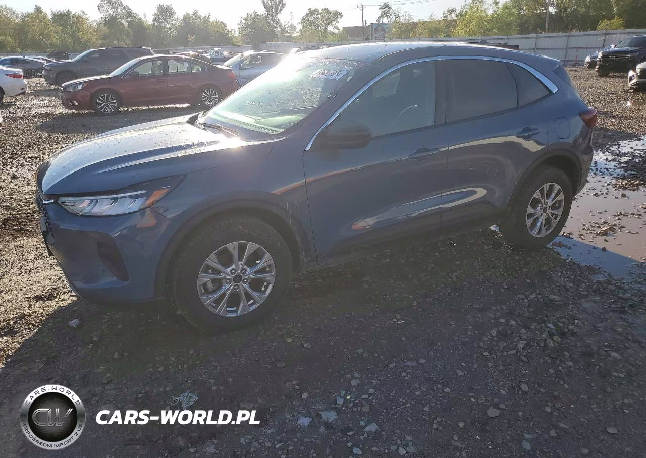 2024 Ford Escape Active