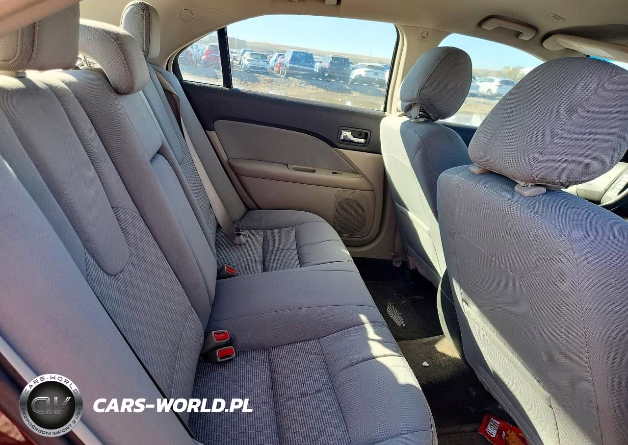 2012 Ford Fusion Se VIN:3FAHP0HA1CR367947 - 10
