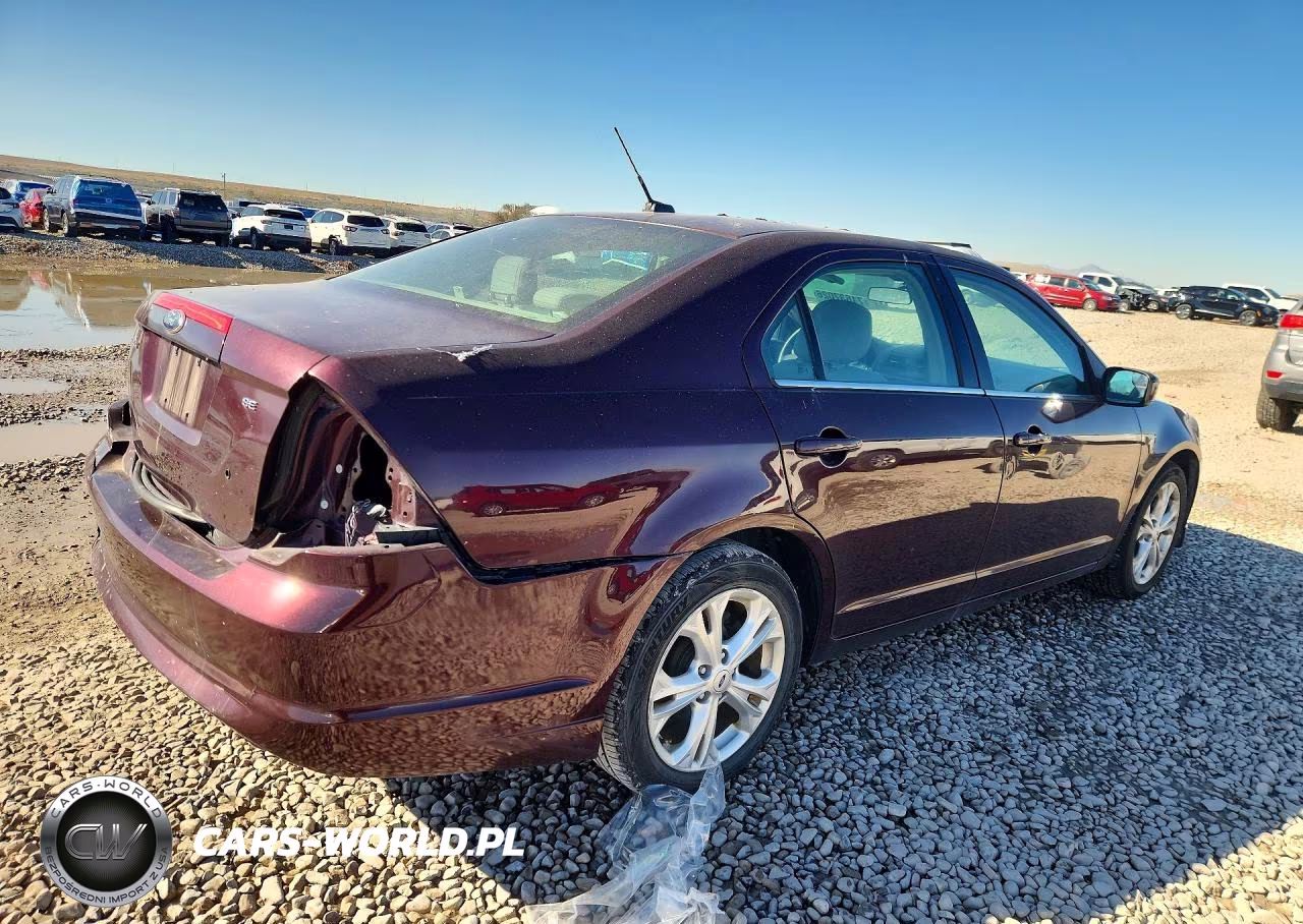 2012 Ford Fusion Se VIN:3FAHP0HA1CR367947 - 3