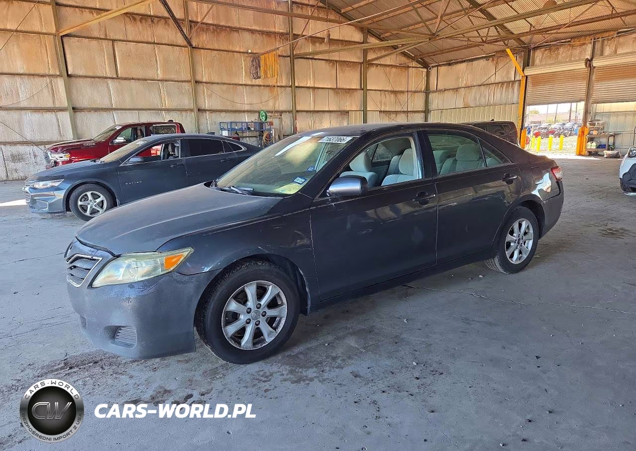2011 Toyota Camry Le