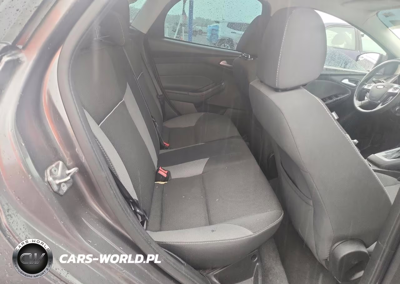 2013 Ford Focus Se VIN:1FADP3F22DL115877 - 10