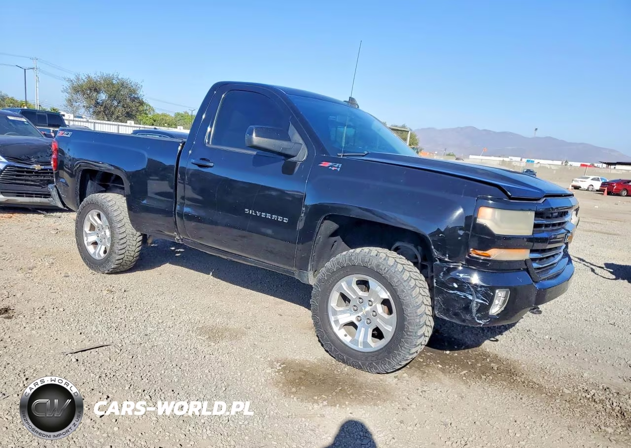 2017 Chevrolet Silverado K1500 Lt VIN:1GCNKREC9HZ141888 - 4