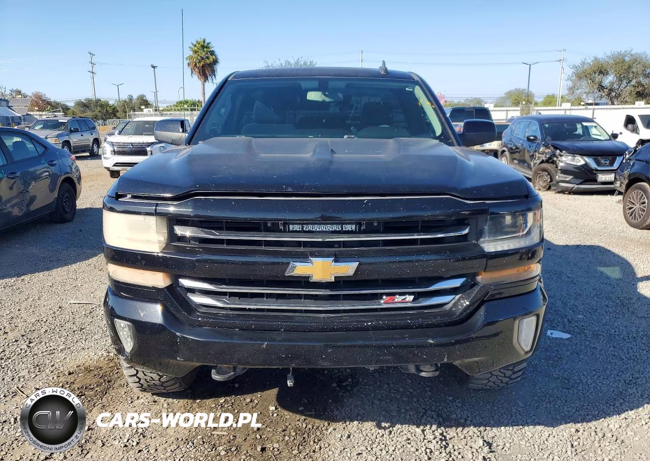 2017 Chevrolet Silverado K1500 Lt VIN:1GCNKREC9HZ141888 - 5
