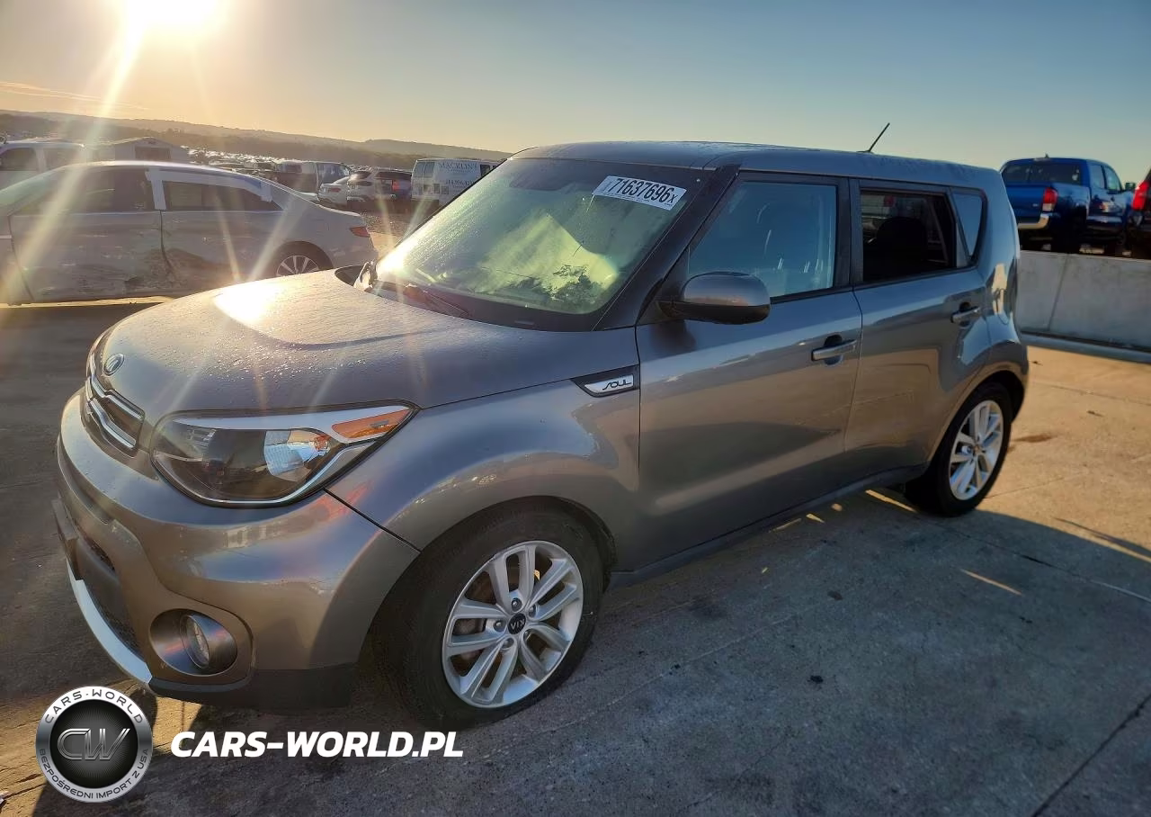 2017 Kia Soul +