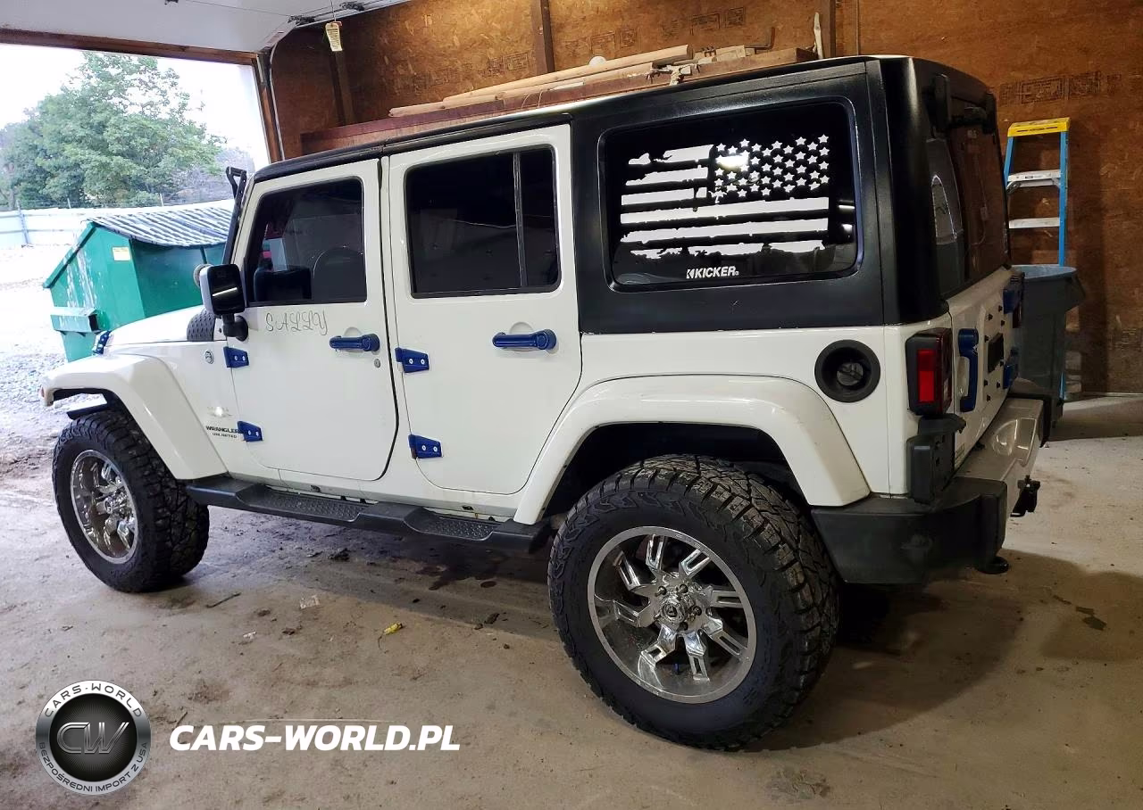2015 Jeep Wrangler Unlimited Sahara VIN:1C4HJWEG5FL621671 - 2