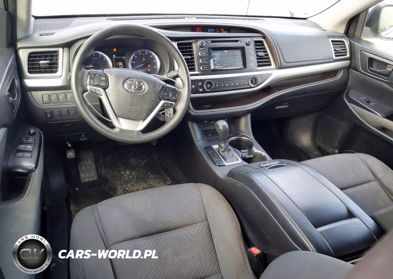 2019 Toyota Highlander Le VIN:5TDBZRFHXKS961981 - 8