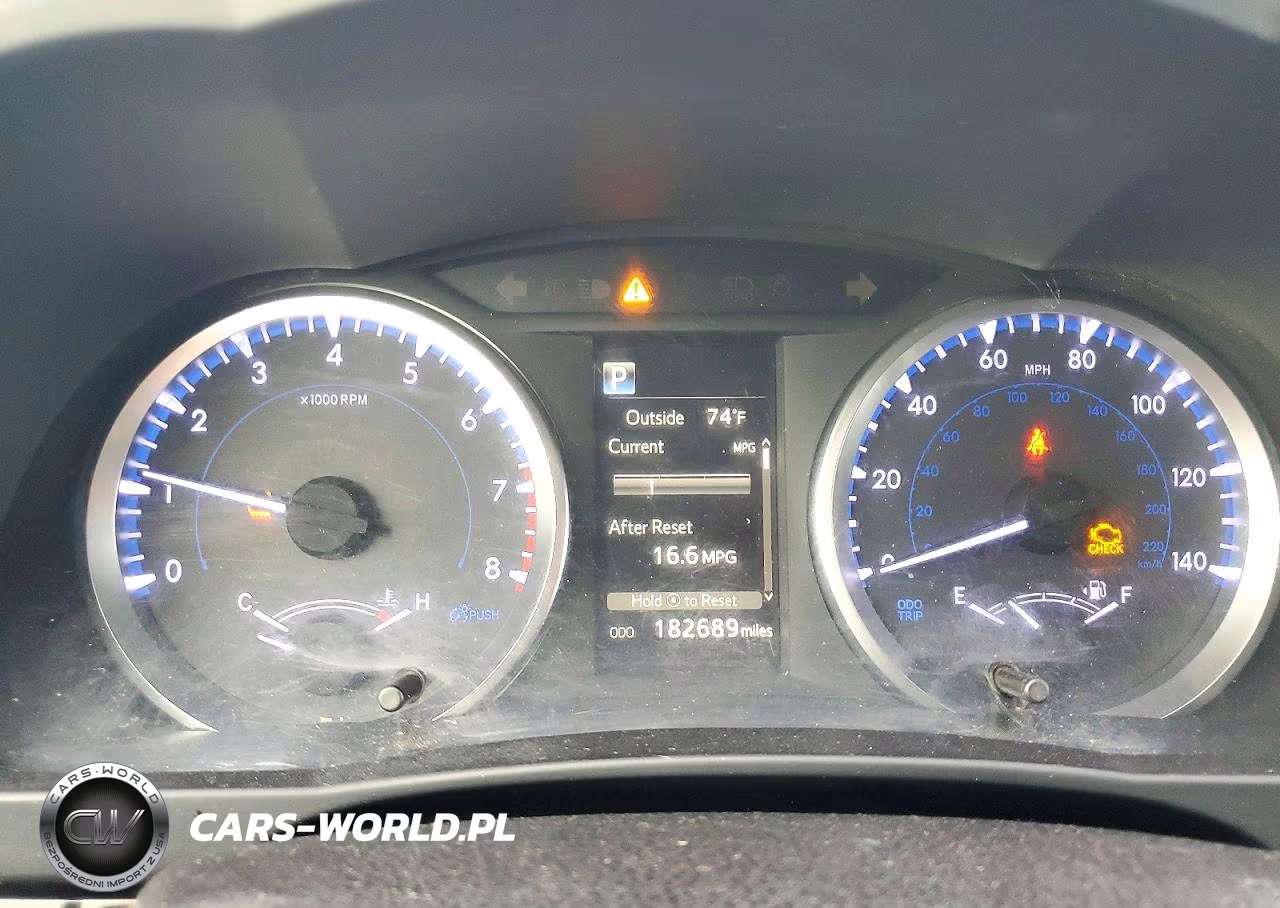 2019 Toyota Highlander Le VIN:5TDBZRFHXKS961981 - 9