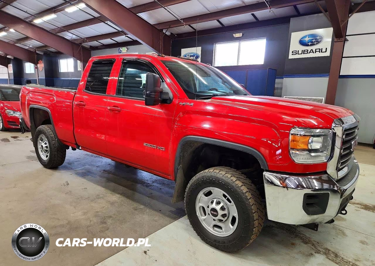 2018 GMC Sierra K2500 Heavy Duty VIN:1GT22REG3JZ236295 - 4