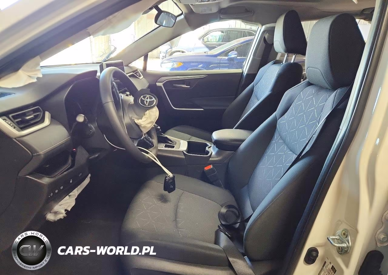 2024 Toyota Rav4 Xle VIN:2T3P1RFV9RC430865 - 7