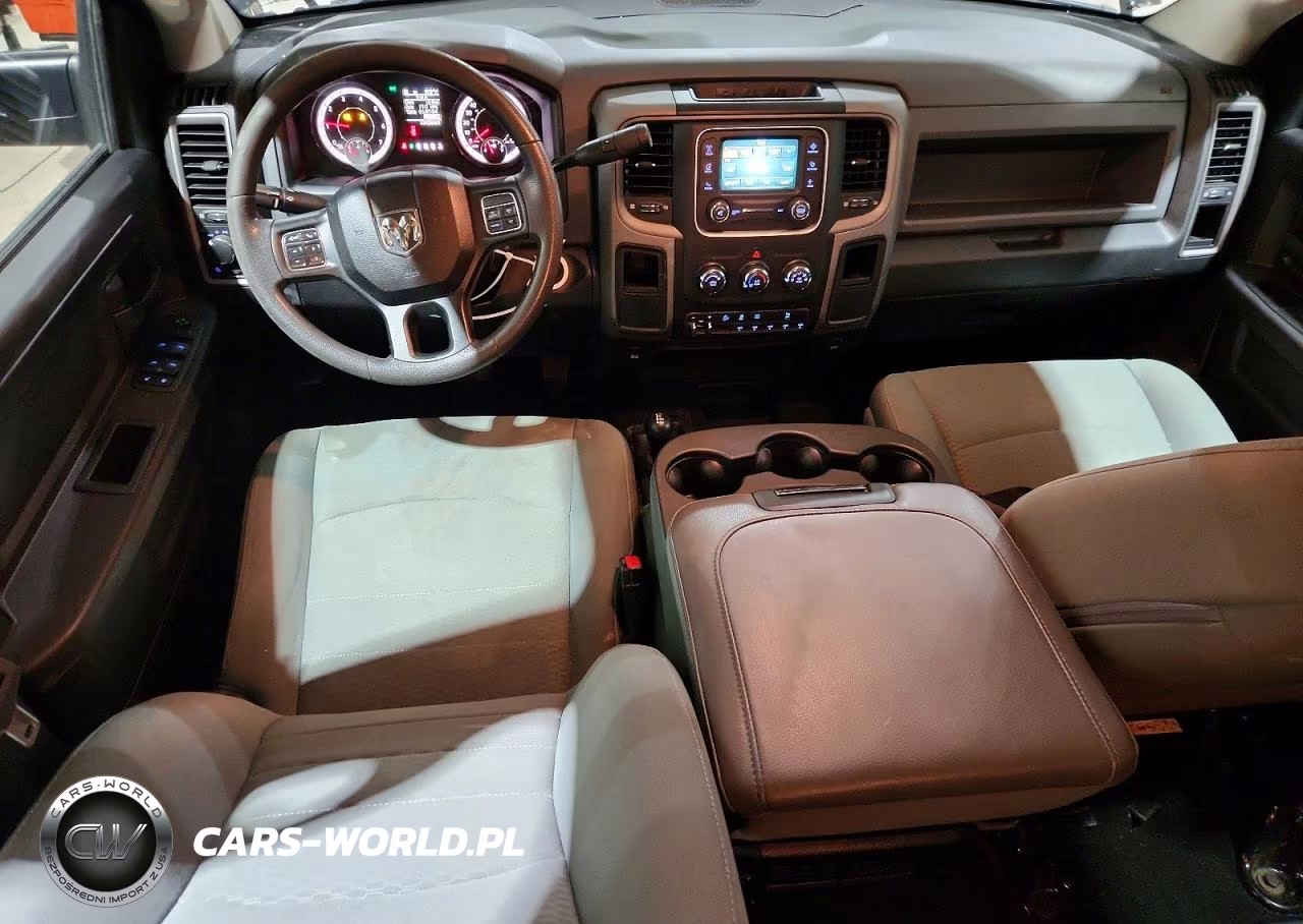 2018 Ram 2500 St VIN:3C6UR5CJXJG183954 - 8