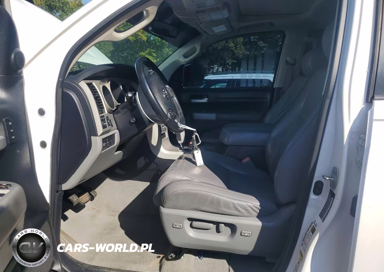 2007 Toyota Tundra Limited VIN:5TBDV58137S469824 - 7
