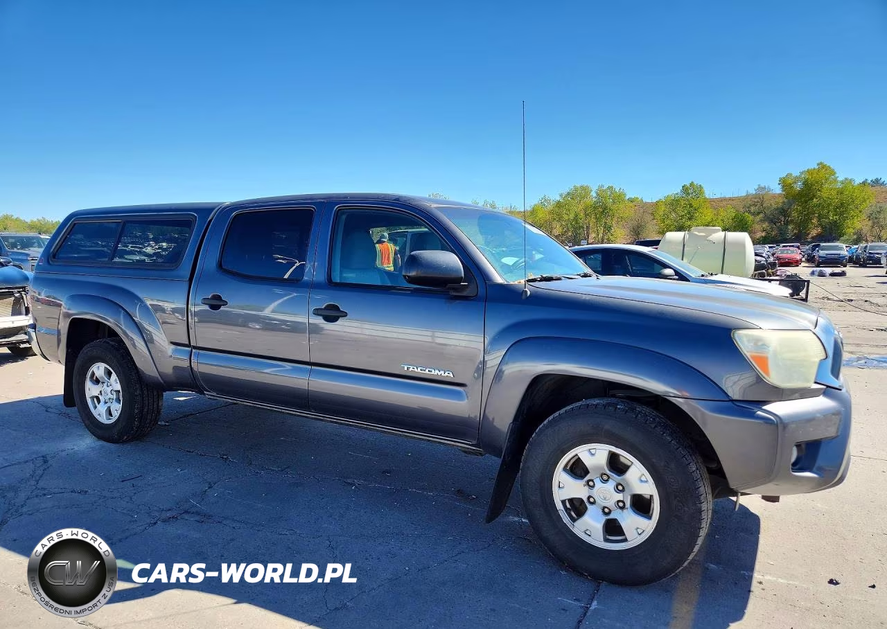 2014 Toyota Tacoma Double Cab Long Bed VIN:3TMMU4FN4EM069214 - 4