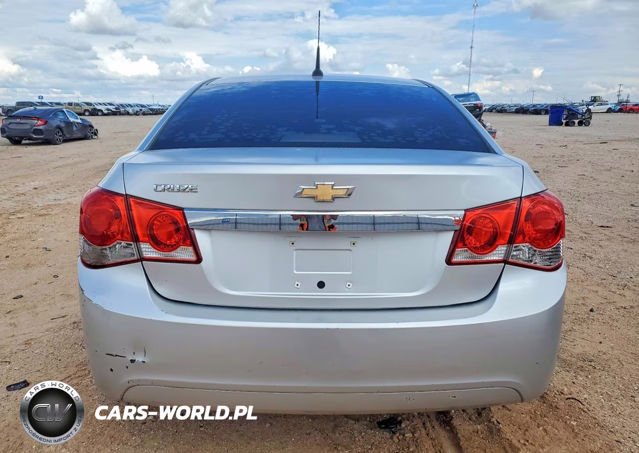 2011 Chevrolet Cruze Ls VIN:1G1PC5SHXB7273942 - 6